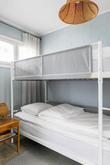 Upea Remontoitu Huoneisto Naantalin Sydaemessae Apartment Exterior photo